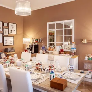 Maison De Famille Гостевой дом